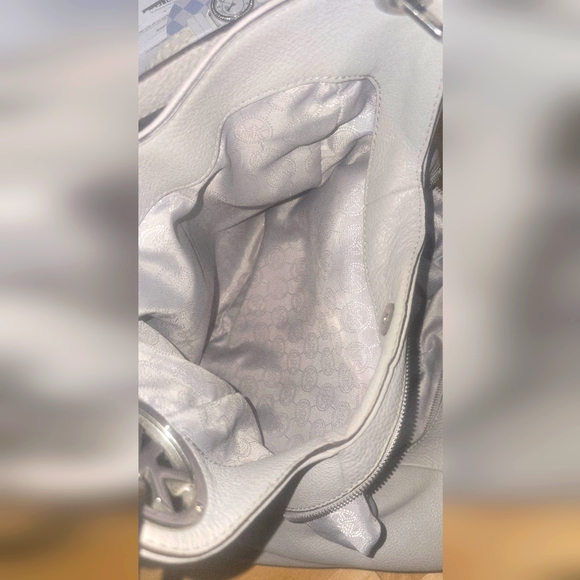 NWOT🎀 MICHAEL KORS DELANCEY BAG 🎀 *Discontinued in stores* - Picture 8 of 12